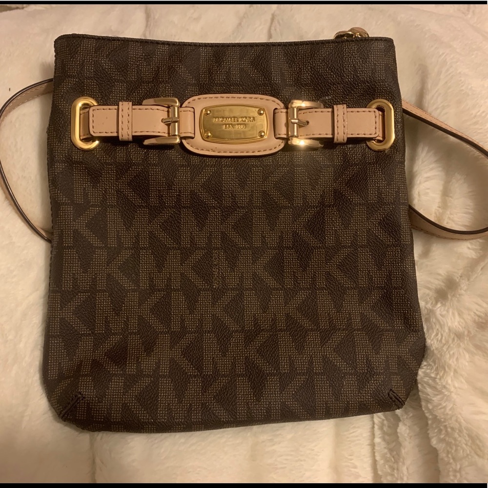 Michael Kors Crossbody